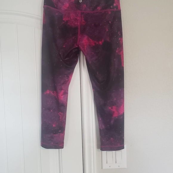 Active Life Pink and Black leggings size small - Picture 3 of 4